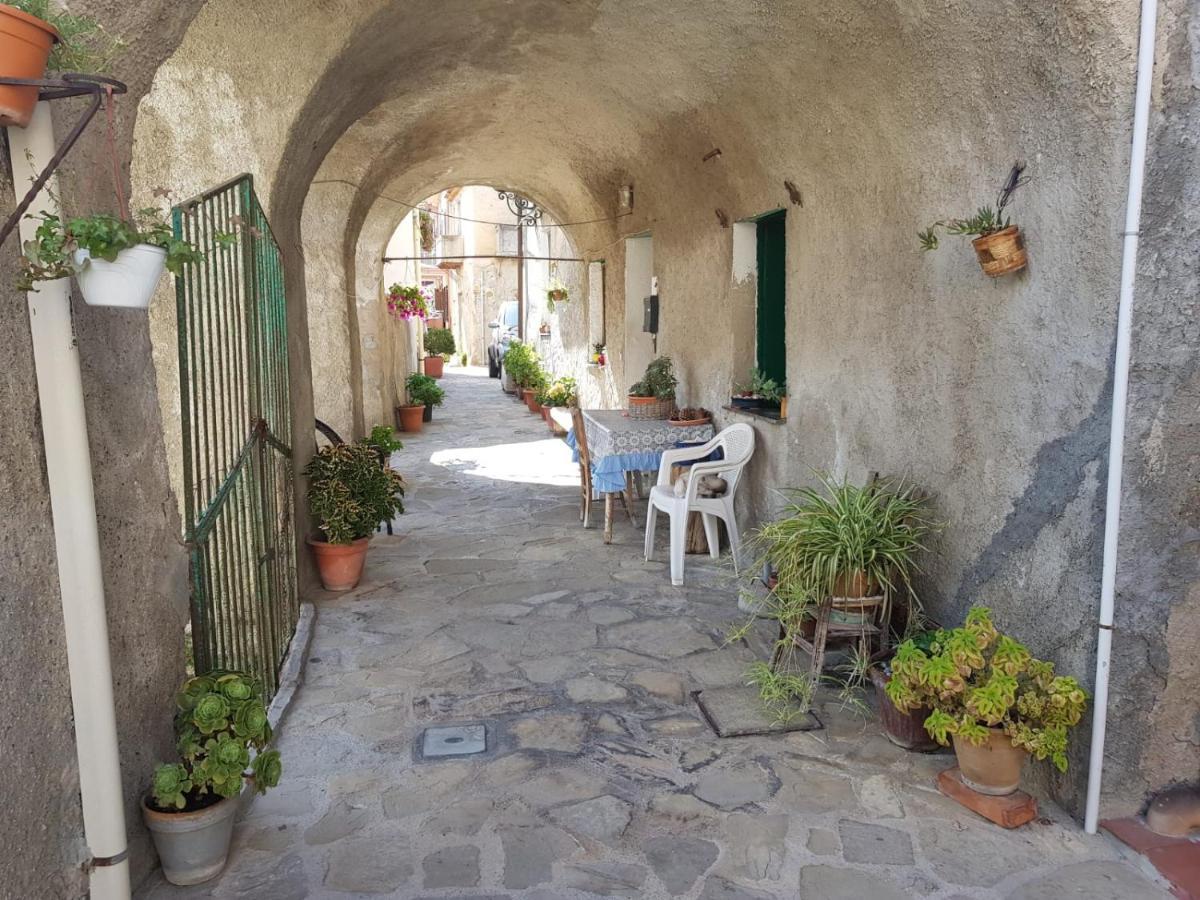 דירות ברולו Casa Tranquilla E Luminosa Con Terrazzo A Due Passi Dal Mare מראה חיצוני תמונה